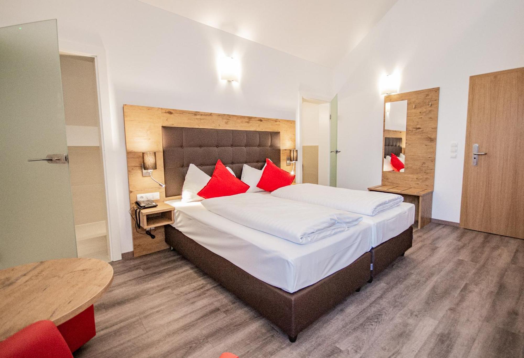 Hotel Wilder Mann 3*