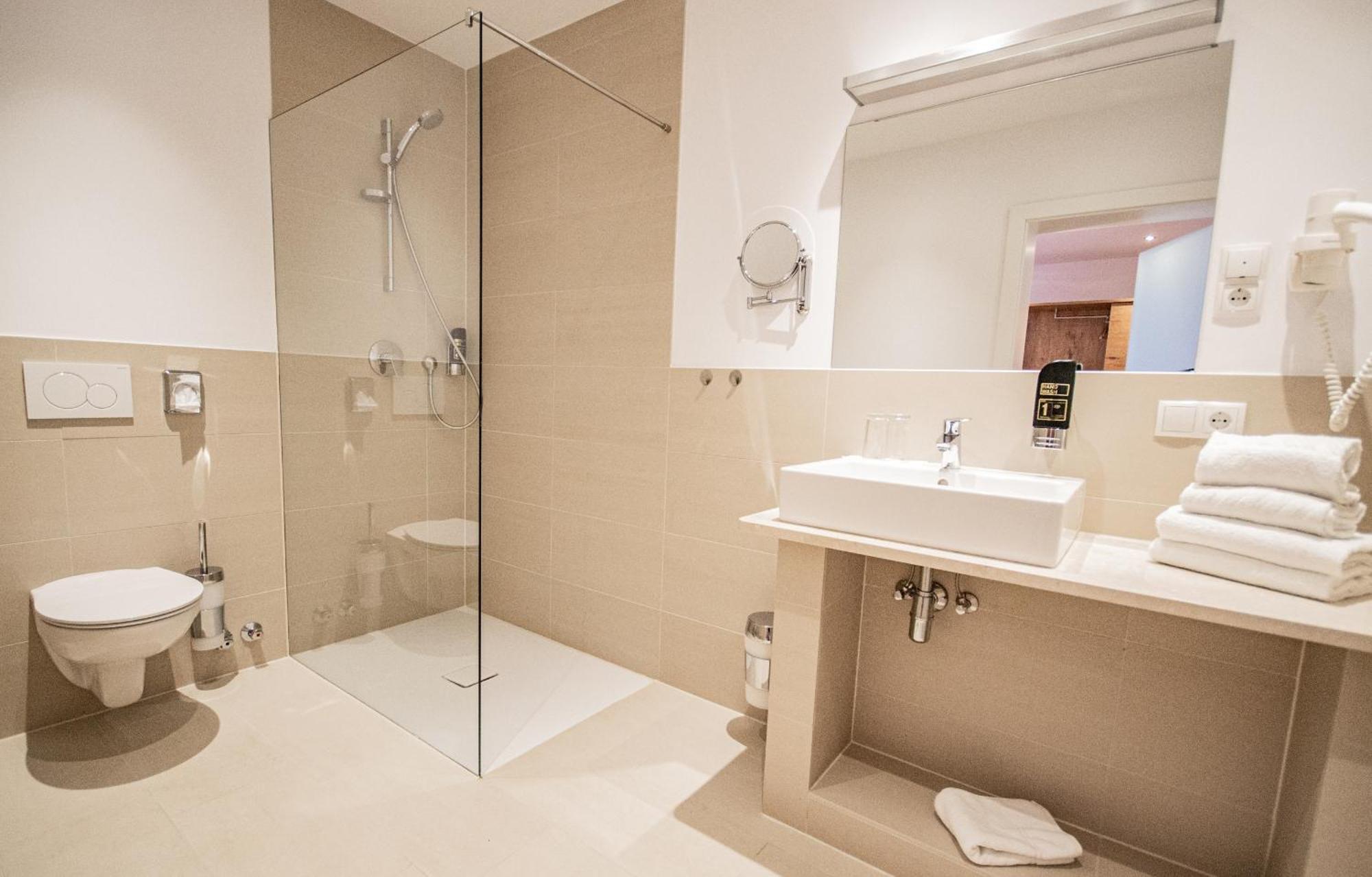Hotel Wilder Mann 3*